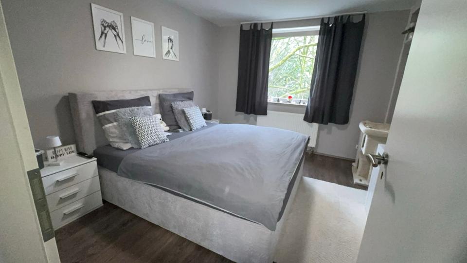 Etagenwohnung Wuppertal - 3 Zimmer, 90 m&sup2;, 750&euro; | Angebot:25759277