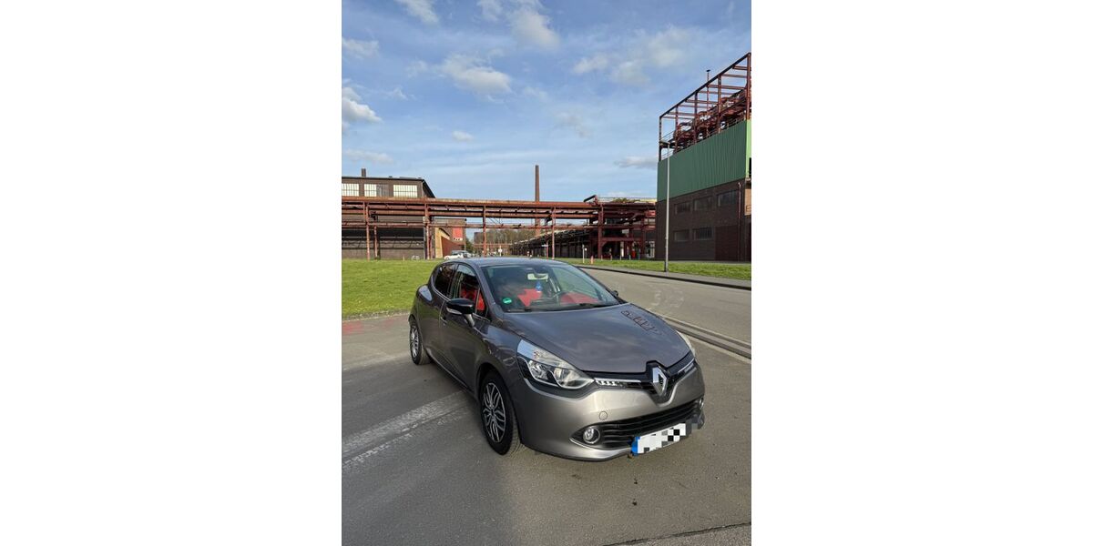 Renault Clio 40.000 km 9.499 &euro; Essen 45309