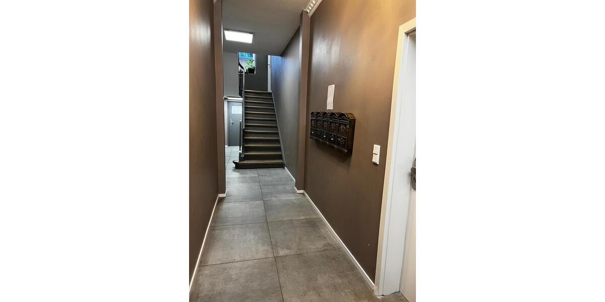 Dachgeschoßwohnung Wuppertal Gemarkung Langerfeld - 4 Zimmer, 100 m&sup2;, 850&euro; | Angebot:25921624