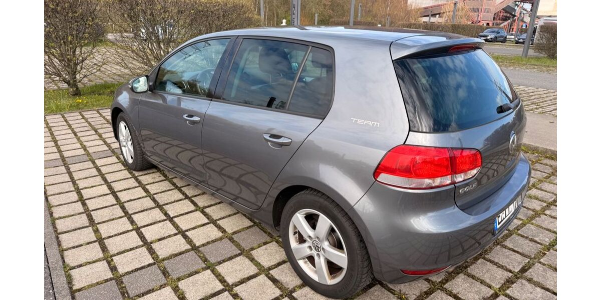 VW Golf 158.000 km 4.500 &euro; Essen 45309