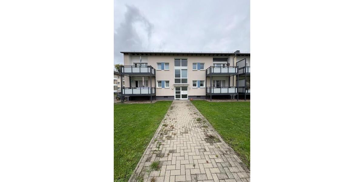 Erdgeschoßwohnung Essen Stadtbezirk VI - 3 Zimmer, 60 m&sup2;, 705&euro; | Angebot:24252578