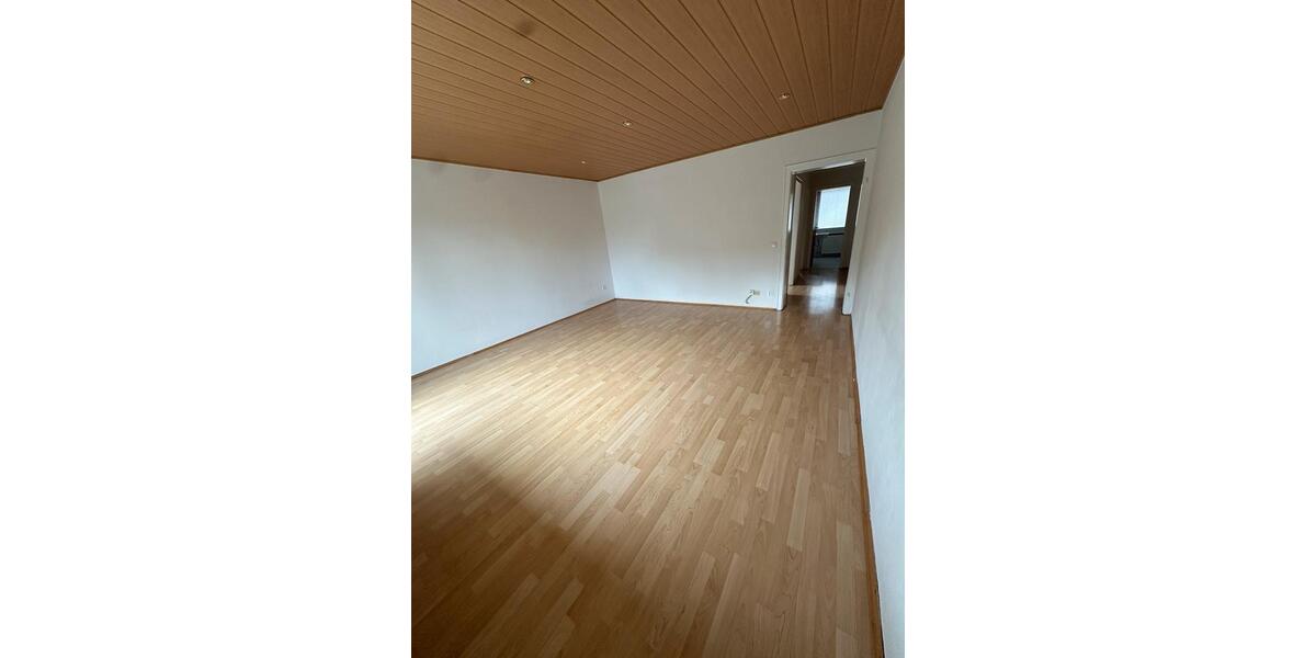 Etagenwohnung Essen Stadtbezirk IV - 2.5 Zimmer, 56 m&sup2;, 620&euro; | Angebot:24569568
