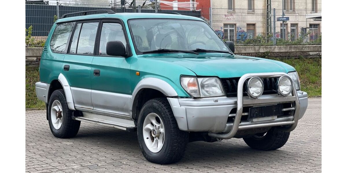 Toyota Land Cruiser 205.000 km 7.900 &euro; Wuppertal 42389