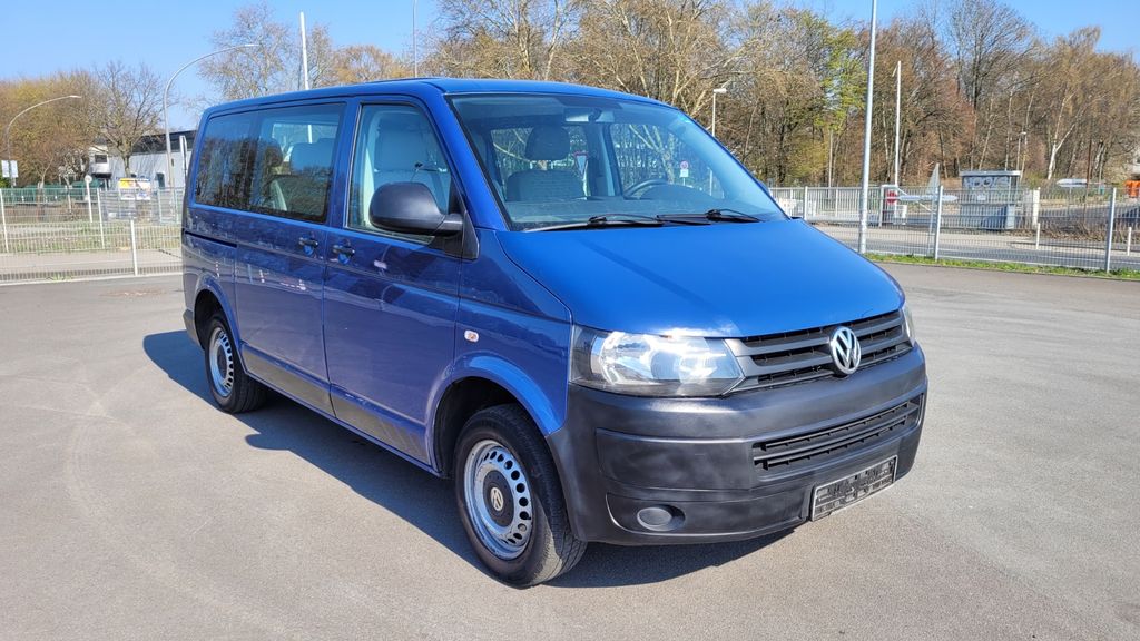 VW T5 Transporter 158.000 km 10.900 &euro; Essen 45356