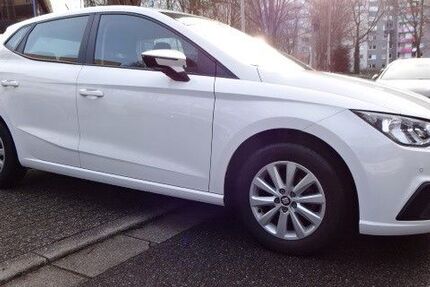 Seat Ibiza 64.700 km 9.900 &euro; Essen 45276