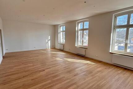 Wohnung Wuppertal Arrenberg - 3 Zimmer, 122 m&sup2;, 1.440&euro; | Angebot:25377649