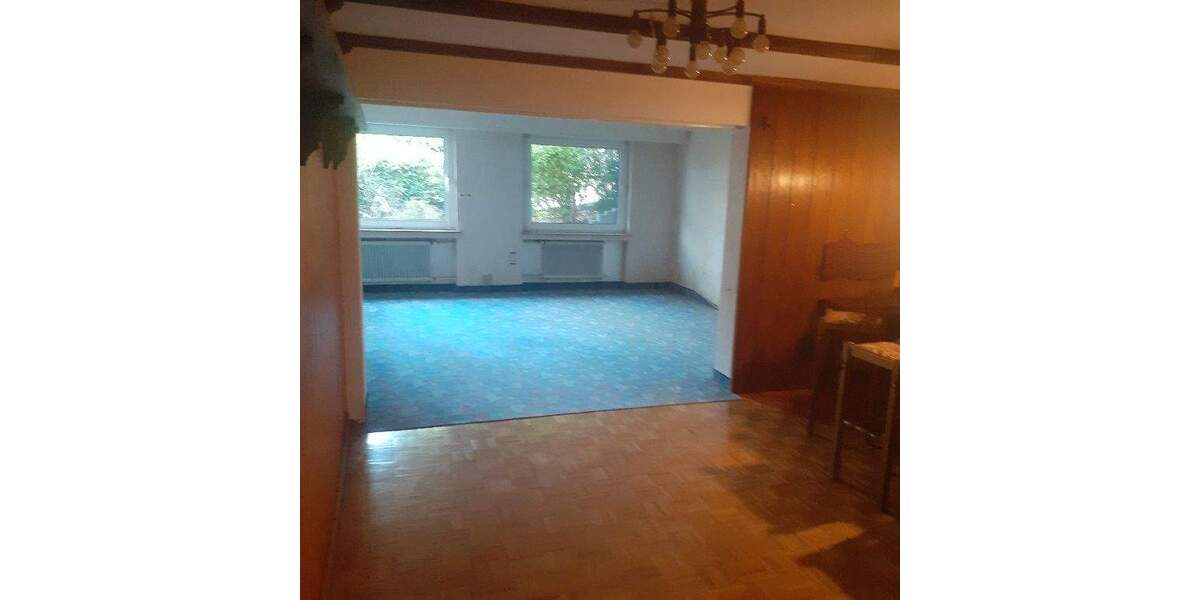 Mehrfamilienhaus, Wohnhaus Essen Burgaltendorf - 5 Zimmer, 156 m&sup2;, 590.000&euro; | Angebot:25683402