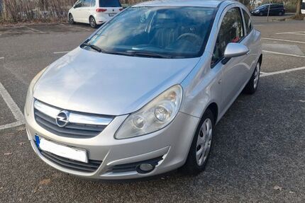 Opel Corsa 180.200 km 1.999 &euro; Essen 45257