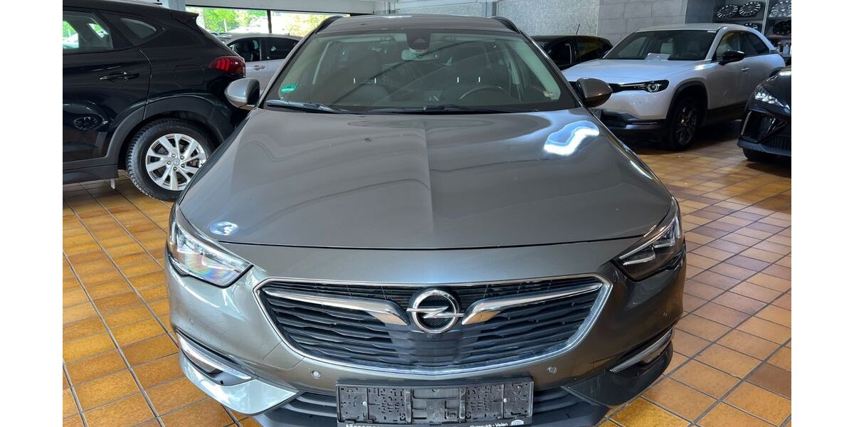Opel Insignia 182.459 km 8.790 &euro; Oberhausen 46145
