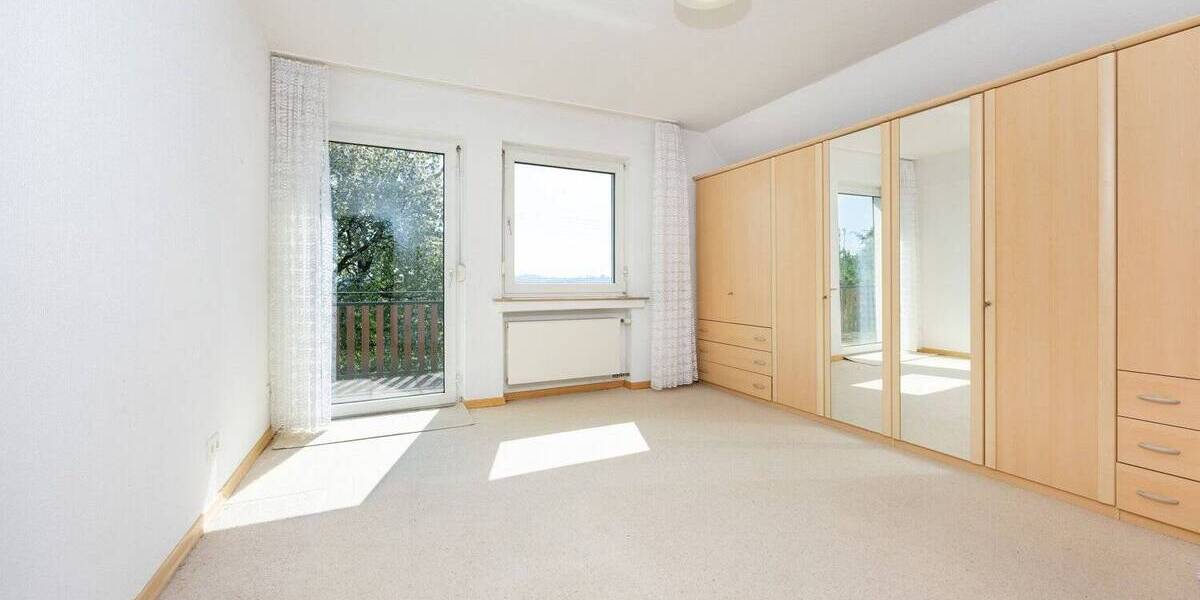 Einfamilienhaus Heiligenhaus Mitte - 9 Zimmer, 200 m&sup2;, 580.000&euro; | Angebot:25679812