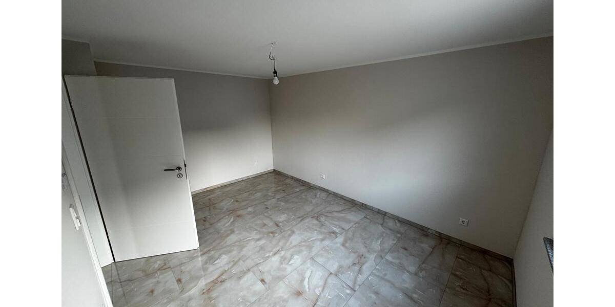 Einfamilienhaus Essen Stadtbezirk VI - 3 Zimmer, 99 m&sup2;, 1.495&euro; | Angebot:25871394