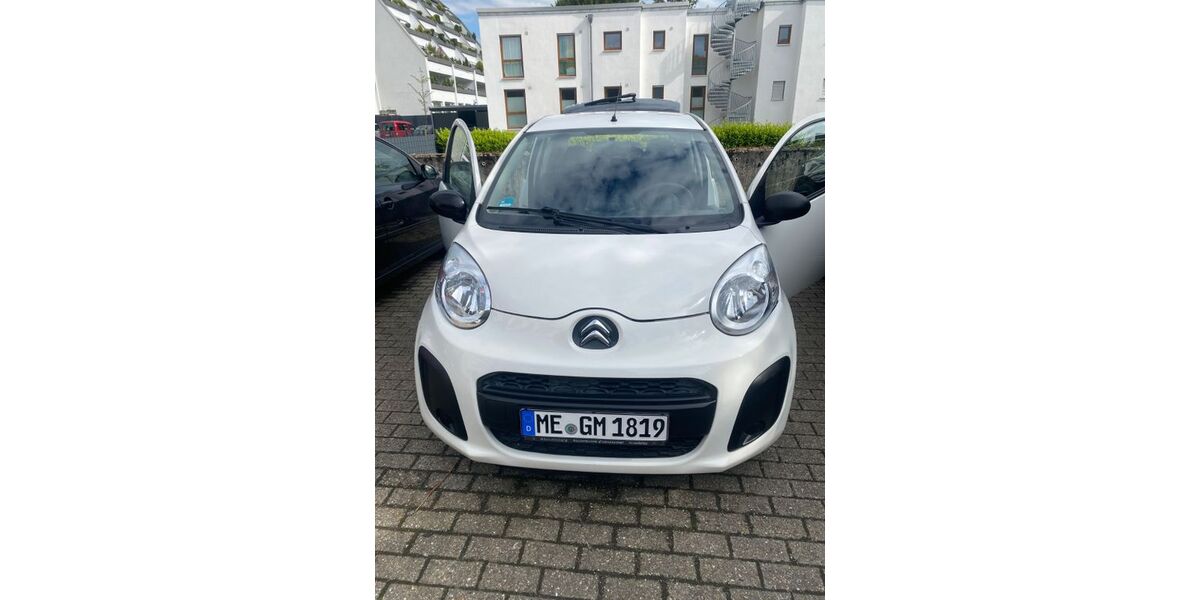 Citroen C1 196.000 km 2.150 &euro; Velbert 42551