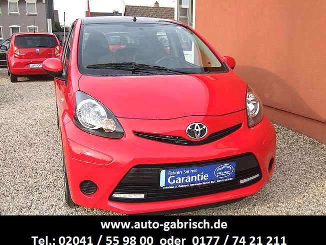 Toyota Aygo 75.990 km 6.880 &euro; Bottrop 46242