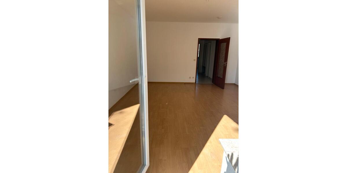 Etagenwohnung Mülheim an der Ruhr Dümpten - 1 Zimmer, 38 m&sup2;, 420&euro; | Angebot:25855809