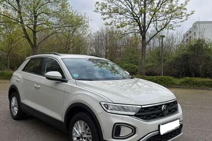 VW T-Roc 34.000 km 23.800 &euro; Marl 45768