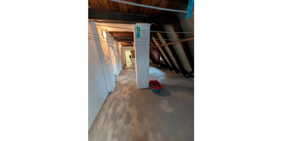 Dachgeschoßwohnung Bochum Querenburg - 3 Zimmer, 68 m&sup2;, 680&euro; | Angebot:26560395