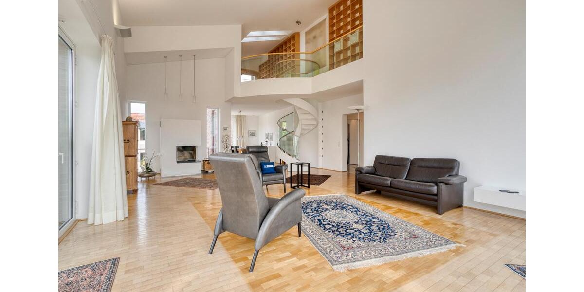 Einfamilienhaus Bochum Bochum-Mitte - 3 Zimmer, 220 m&sup2;, 2.200&euro; | Angebot:25655186