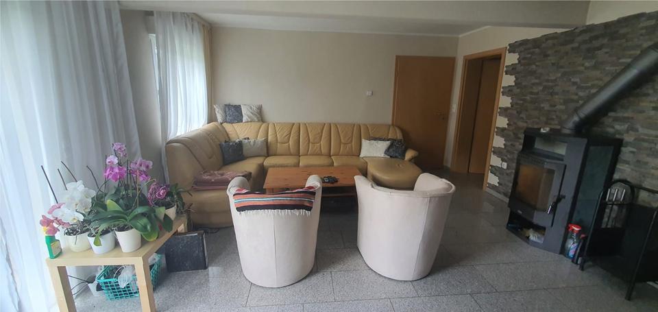 Erdgeschoßwohnung Dortmund Huckarde - 5 Zimmer, 110 m&sup2;, 1.350&euro; | Angebot:25842761