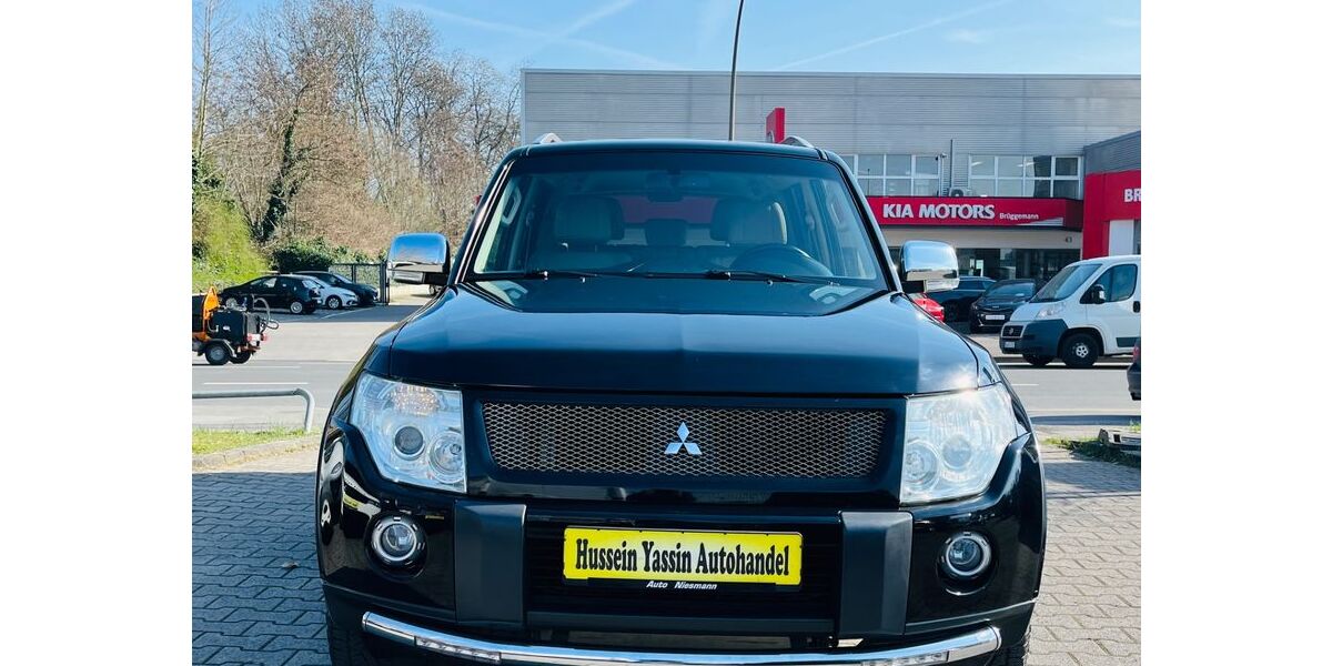 Mitsubishi Pajero 173.000 km 8.500 &euro; Dortmund 44147