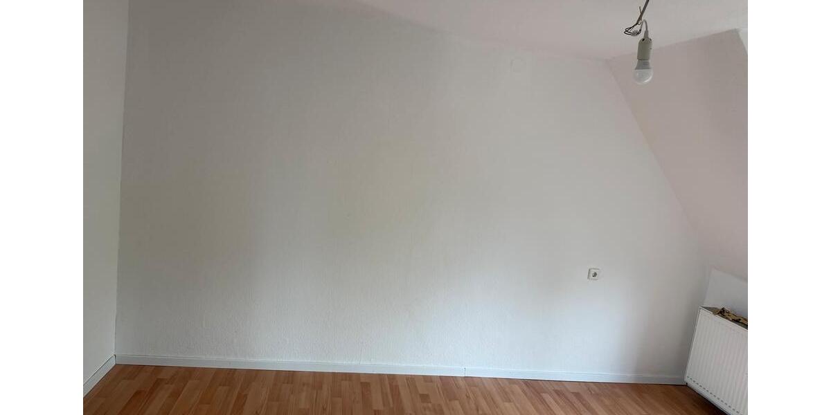 Dachgeschoßwohnung Dortmund Bövinghausen - 4.5 Zimmer, 97 m&sup2;, 930&euro; | Angebot:25947623