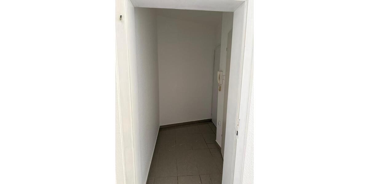 Etagenwohnung Essen Stadtbezirk VII - 2 Zimmer, 60 m&sup2;, 700&euro; | Angebot:25947653