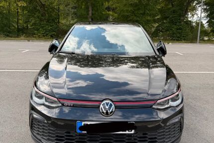 VW Golf 68.000 km 28.000 &euro; Marl 45772