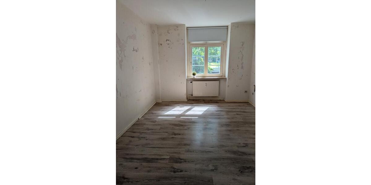 Erdgeschoßwohnung Essen Stadtbezirk III - 2.5 Zimmer, 58 m&sup2;, 125.000&euro; | Angebot:26624663