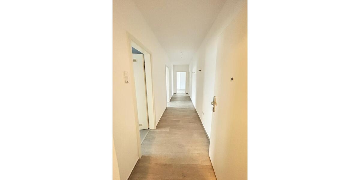 Etagenwohnung Hagen - 2 Zimmer, 63 m&sup2;, 590&euro; | Angebot:25933957