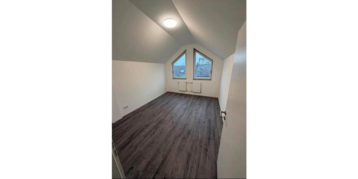 Dachgeschoßwohnung Dortmund Innenstadt Nord - 3 Zimmer, 80 m&sup2;, 690&euro; | Angebot:25790460