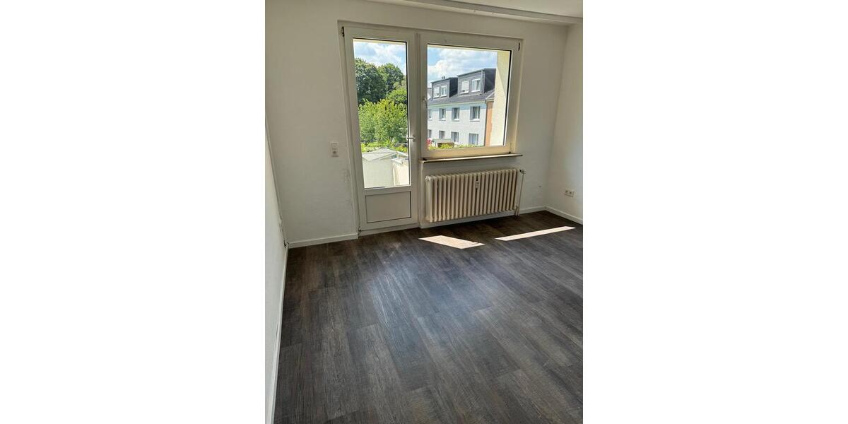 Etagenwohnung Dortmund Brackel - 2 Zimmer, 49 m&sup2;, 700&euro; | Angebot:25842756