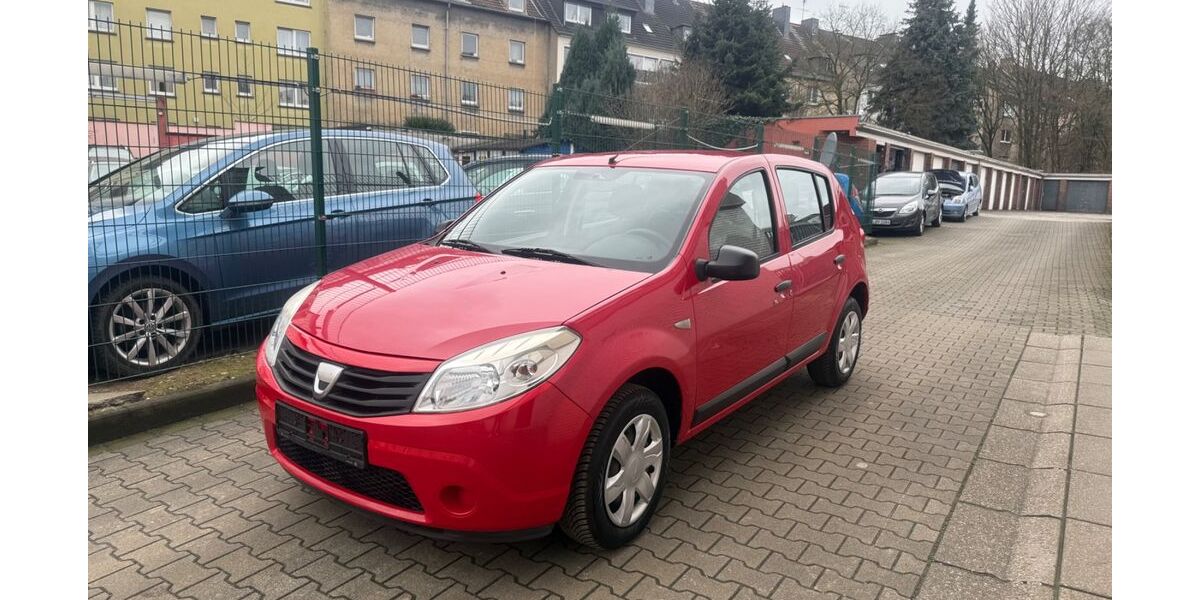 Dacia Sandero 116.000 km 2.500 &euro; Essen 45143