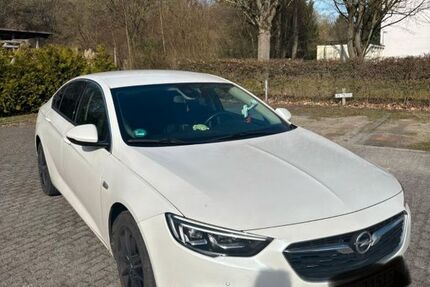 Opel Insignia 94.000 km 13.700 &euro; Schwerte 58239