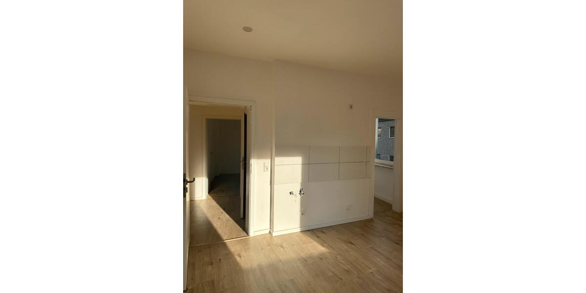 Etagenwohnung Wuppertal Gemarkung Langerfeld - 2 Zimmer, 55 m&sup2;, 550&euro; | Angebot:25423268