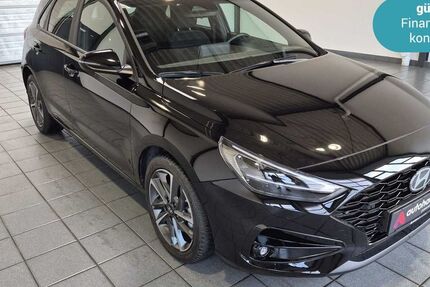 Hyundai i30 8.376 km 21.790 &euro; Wuppertal 42287