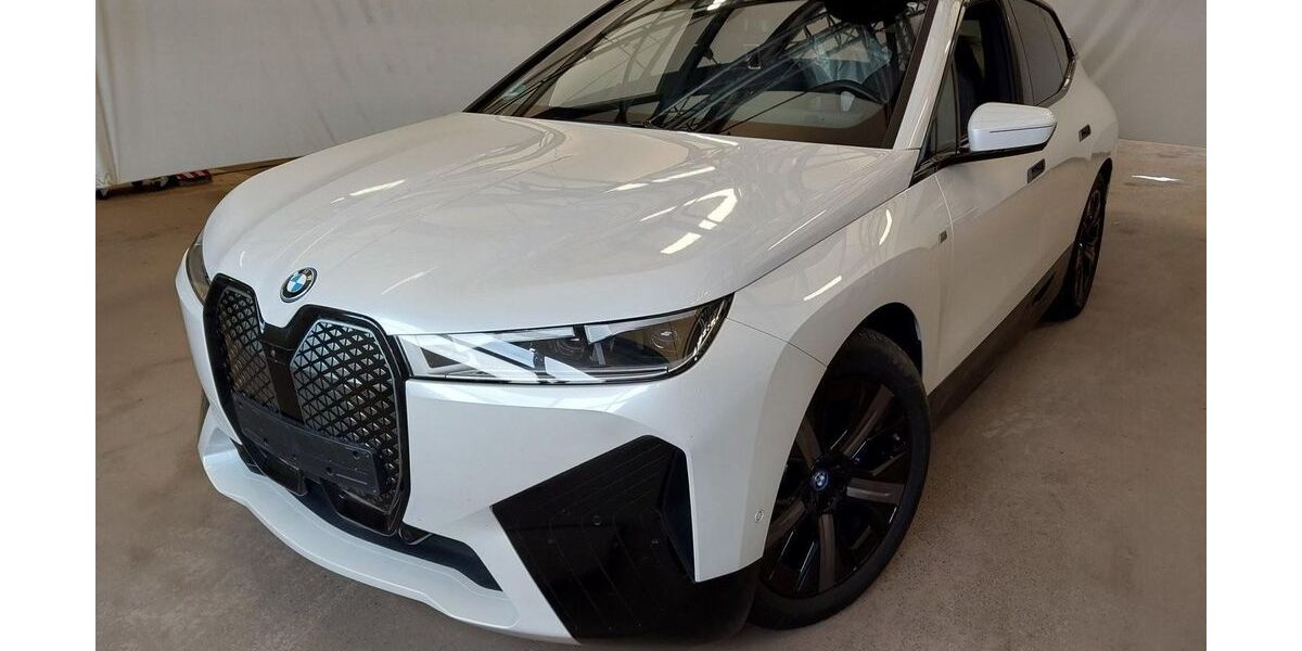 BMW iX 38.101 km 67.927 &euro; Hagen 58091