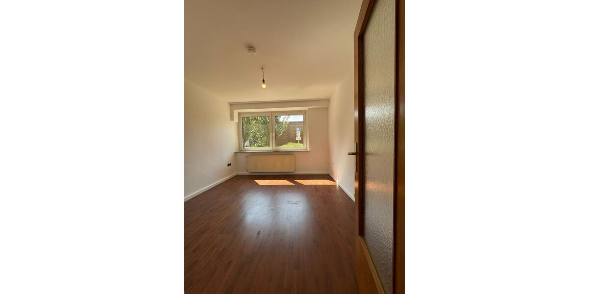 Erdgeschoßwohnung Essen Huttrop - 2 Zimmer, 55 m&sup2;, 468&euro; | Angebot:25589831