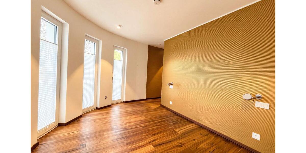Erdgeschoßwohnung Mülheim an der Ruhr Broich - 4 Zimmer, 217 m&sup2;, 3.700&euro; | Angebot:26251416