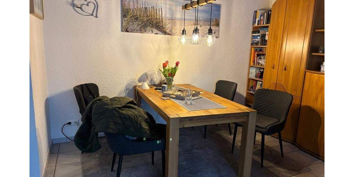 Etagenwohnung Hagen Hochschulviertel - 2 Zimmer, 60 m&sup2;, 132.000&euro; | Angebot:25780499