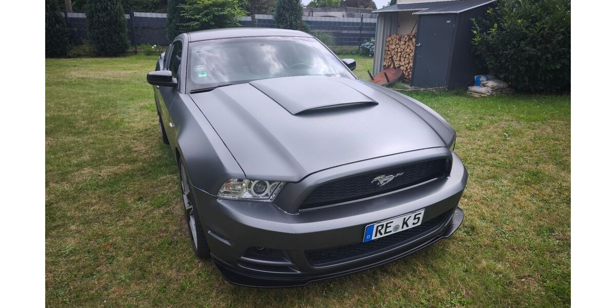 Ford Mustang 116.250 km 15.400 &euro; Marl 45770