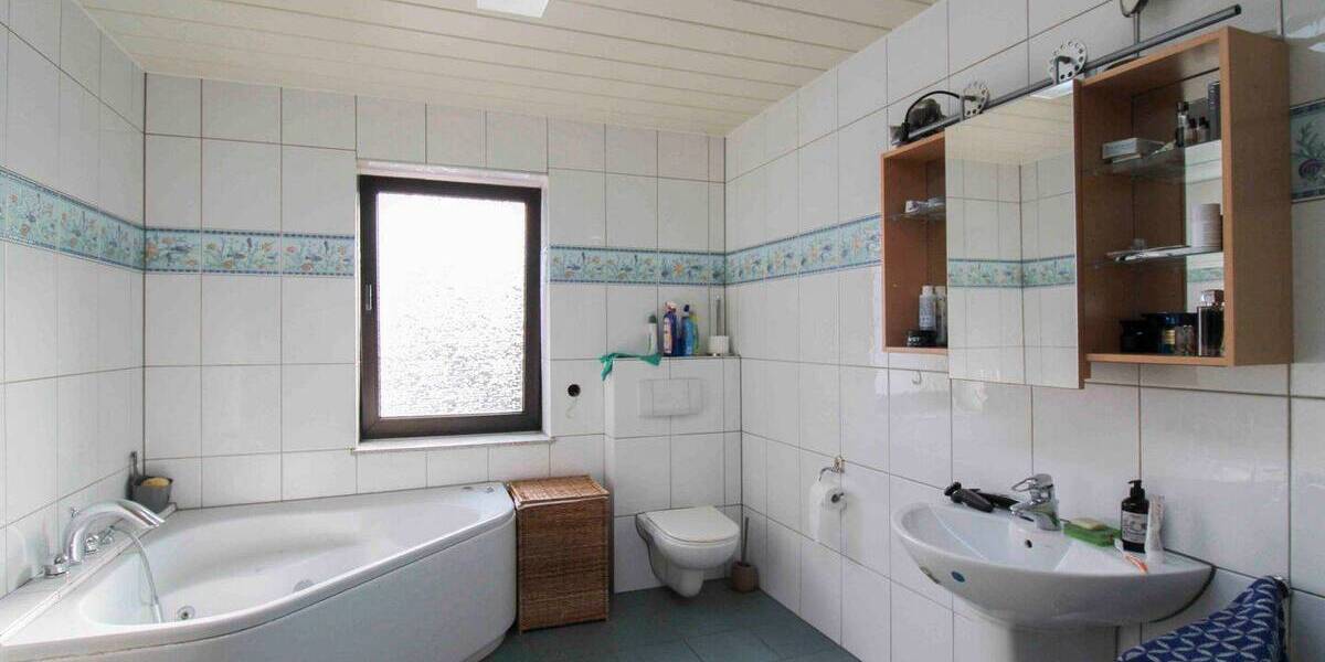 Einfamilienhaus Essen Frintrop - 6 Zimmer, 265 m&sup2;, 899.000&euro; | Angebot:26826071