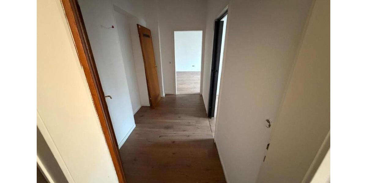 Erdgeschoßwohnung Hagen - 3 Zimmer, 76 m&sup2;, 500&euro; | Angebot:25433179
