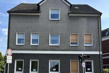 Haus Bochum / Brenschede Brenschede - 14.5 Zimmer, 350 m&sup2;, 750.000&euro; | Angebot:23936710