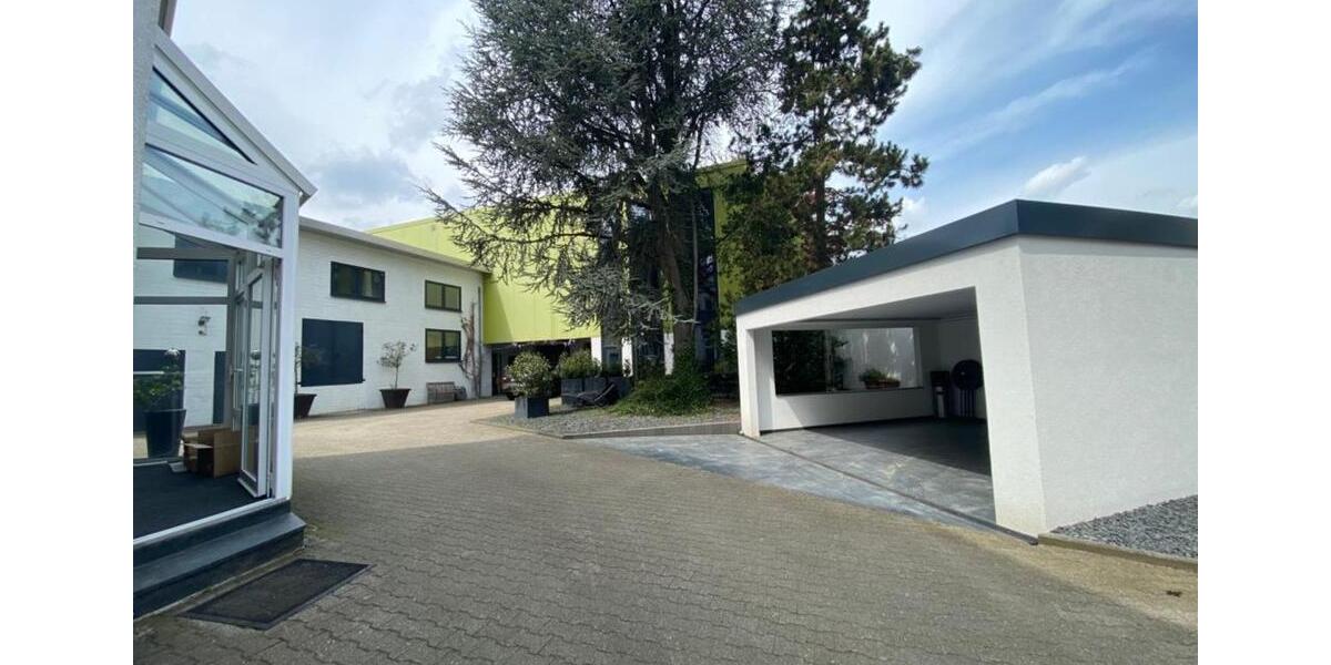 Erdgeschoßwohnung Gevelsberg - 6 Zimmer, 3.300&euro; | Angebot:23708112