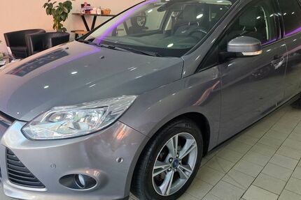 Ford Focus 95.000 km 6.490 &euro; Recklinghausen 45661