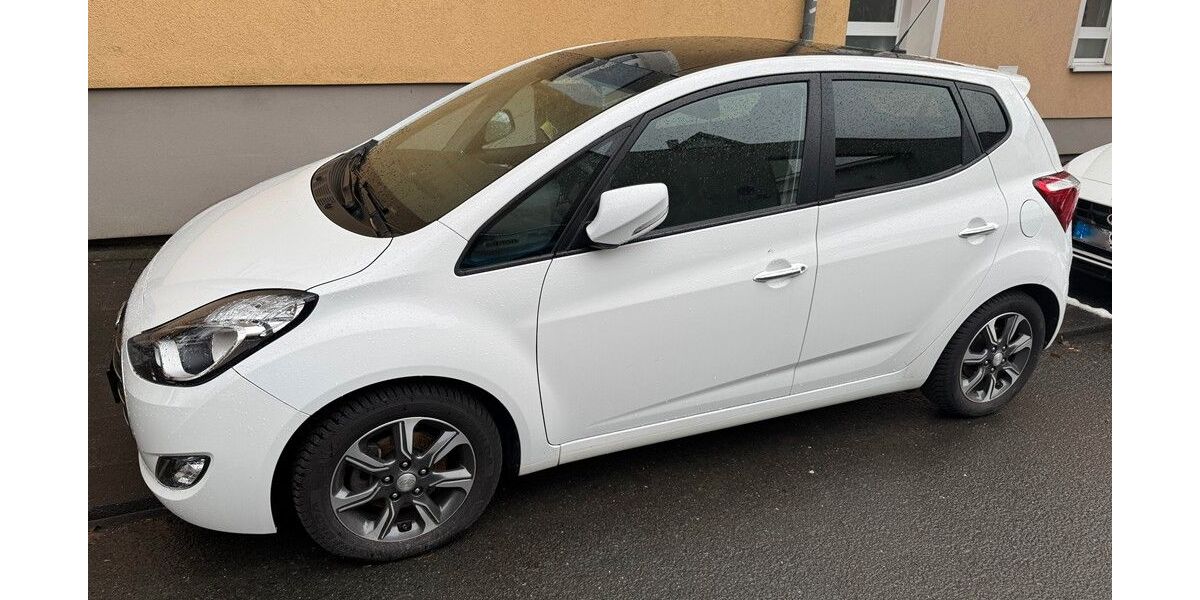 Hyundai ix20 39.500 km 11.800 &euro; Wuppertal 42277