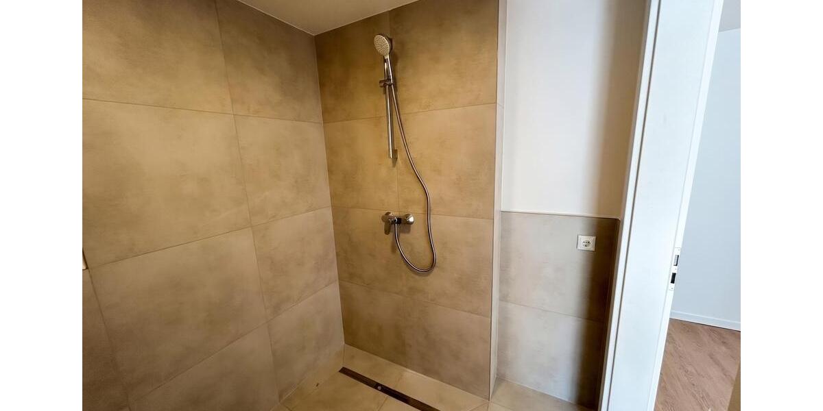 Etagenwohnung Mülheim an der Ruhr - 1 Zimmer, 45 m&sup2;, 675&euro; | Angebot:26462494