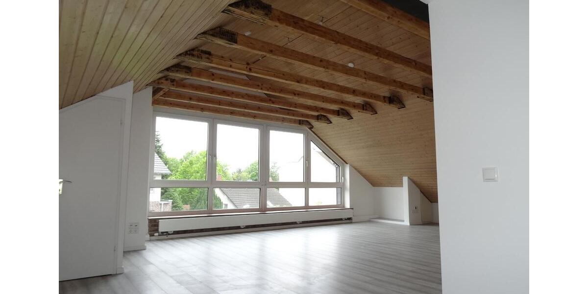 Dachgeschoßwohnung Bottrop - 2 Zimmer, 60 m&sup2;, 550&euro; | Angebot:26629583