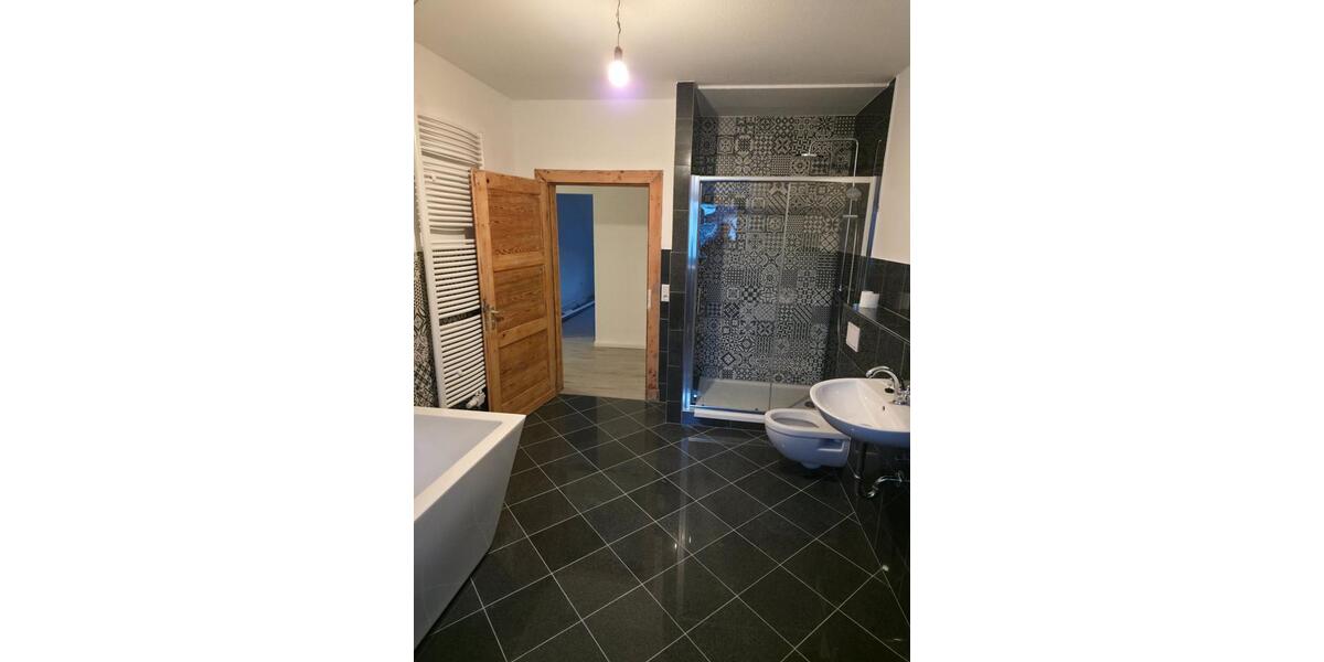 Etagenwohnung Bochum Altenbochum - 4 Zimmer, 90 m&sup2;, 750&euro; | Angebot:25079940