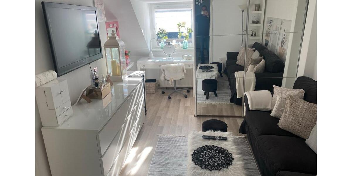 Dachgeschoßwohnung Gelsenkirchen Rotthausen - 5 Zimmer, 127 m&sup2;, 215.000&euro; | Angebot:25292808