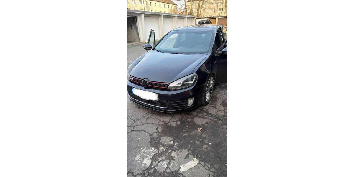 VW Golf 190.000 km 8.200 &euro; Gelsenkirchen 45899